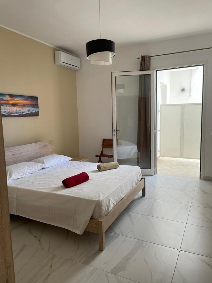Camere Lorenzo Porto Cesareo Exterior foto